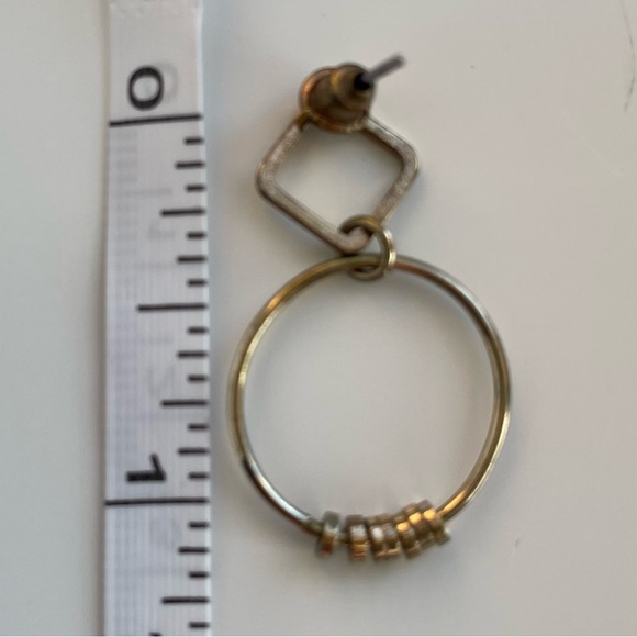 Gold Tone Earrings - Picture 4 of 5